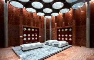 (تصاویر) معماری شگفت انگیز آرامگاه یک صوفی در بنگلادش
