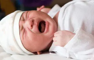 (ویدئو) اپلیکیشن شگفت انگیزی که گریه نوزاد را ترجمه می کند