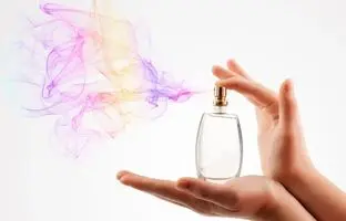 بهترین عطرهای زنانه و مردانه تابستانی