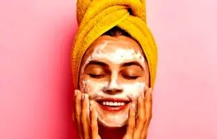 بهترین روتین مراقبت از پوست چرب و جوش دار