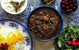 یک اشتباه رایج اما کُشنده در پخت قورمه سبزی