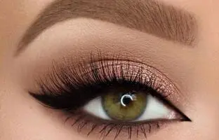 ۱۵ قدم حرفه‌ای برای درشت کردن چشم‌ها