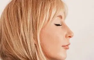 آموزش روشن کردن مو بدون دکلره