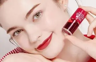 با «تینت» از لوازم آرایشی زیاد خلاص شو!