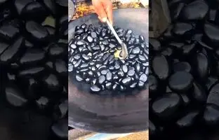 (ویدئو) نان سنگک چینی دیده بودید؟!