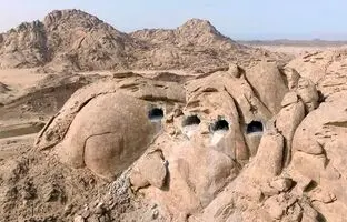 ۵ پروژۀ رؤیایی در عربستان؛ از «شهر عمودی» تا «غار‌های مدرن»