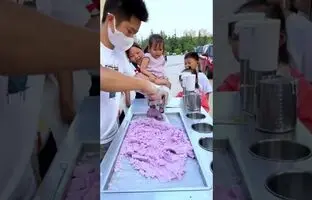 (ویدئو) بستنی یخی هندوانه ای به سبک چینی!