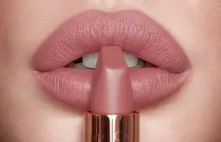 بهترین مارک رژ لب مخملی رو می شناسی؟
