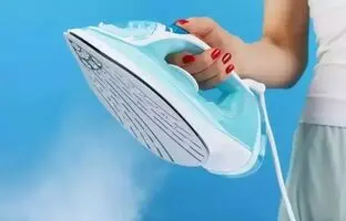 چرا از اتو بخار آب می چکد؟ + راه حل