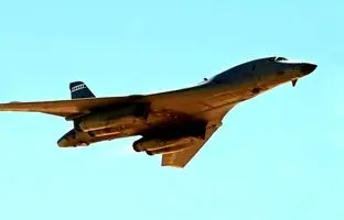 (ویدئو) قدرت هولناک بمباران بمب افکن استراتژیک B-1 لنسر آمریکا