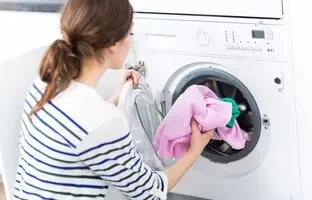 چرا بدنه ماشین لباسشویی برق داره؟