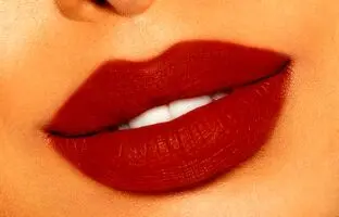 بهترین رنگ رژ لب برای پوست سبزه و گندمی رو می شناسی؟