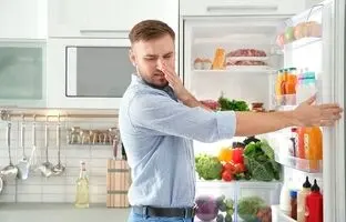 راه‌هایی ساده برای از بین بردن بوی بد یخچال!