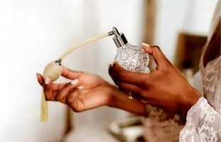 این 7 عطرو خانمای باکلاس استفاده می‌کنن!