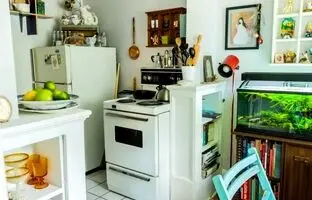 ۱۰ ترفند ساده برای دکور آشپزخانه اجاره‌ای
