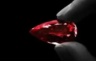 (تصویر) با کمیاب‌ترین الماس جهان آشنا شوید