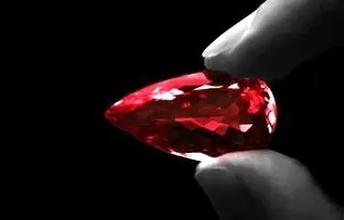 (تصویر) با کمیاب‌ترین الماس جهان آشنا شوید