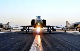 (ویدئو) فیلمی کوتاه از فرود اولین فانتوم F-4 در ایران در شهریور ۱۳۴۷