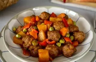 خوراک کوفته قلقلی و سیب زمینی خوشمزه که سریعم آماده می‌شه!