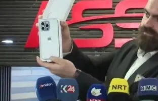 (ویدئو) سقوط فاجعه بار آیفون ۱۵ هنگام رونمایی رسمی!