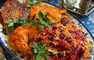 آلبالو پلوی مجلسی رو اینجوری درست می‌کنن!