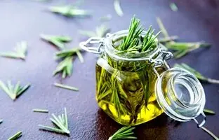 سه سوته تو خونه شامپو رزماری بساز و موهاتو پرپشت کن!