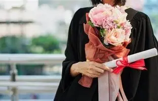 دنبال هدیه برای فارغ‌التحصیلی می‌گردی؟! این ایده‌ها عالین!