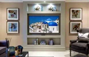 (تصاویر) دیوار پشت تلویزیون رو اینطوری تزئین کن