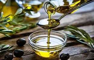 چگونه روغن زیتون مرغوب را از تقلبی تشخیص دهیم؟