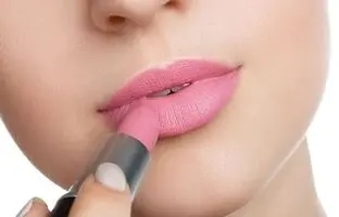 رژ لب حرارتی چیست؟ + معرفی 5 مدل پرفروش