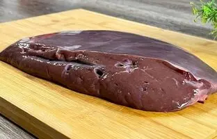 (ویدئو) پخت یک خوراک جالب با جگر گاو توسط آشپز ترکیه ای