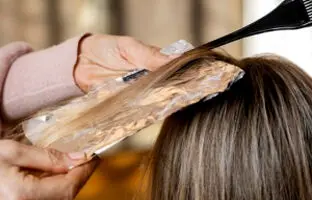 فرمول انتخاب رنگ هایلایت مو مناسب چهره