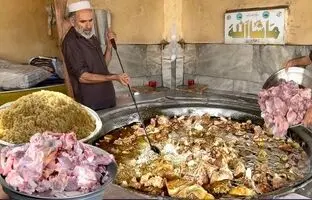 (ویدئو) غذای خیابانی؛ طبخ 700 کیلوگرم کابلی پلو توسط مشهورترین آشپز پاکستان