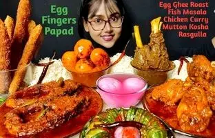 (ویدئو) خوردن متفاوت 5 کیلوگرم چلو ماهی، گوشت و مرغ به سبک دختر مشهور هندی