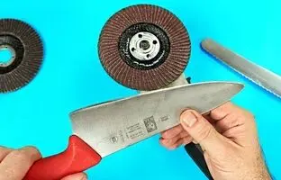(ویدئو) روشی آسان برای تیز کردن چاقو در یک دقیقه