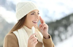 بهترین کرم های مرطوب کننده مخصوص هوای سرد