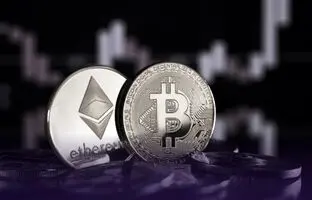 قیمت بیت کوین و اتریوم امروز سه‌شنبه ۷ آذر ۱۴۰۲