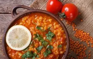 این خوراک دال عدس هندی 10 دقیقه‌ای حاضر می‌شه! حتما درستش کن!