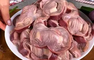 (ویدئو) دستور پخت چهار غذای خوشمزه به سبک آلمانی با سنگدان مرغ