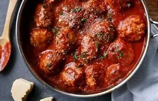 قیمه ریزه اصفهان رو سه سوته درست کن و از یه غذای اصیل لذت ببر!