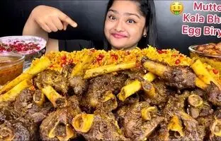 (ویدئو) خوردن هیجان انگیز 9 کیلوگرم تخم مرغ، مرغ و چلوگوشت توسط دختر مشهور هندی
