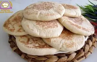 (ویدئو) نحوه تهیه نان ترکی بدون فر؛ خوشمزه‌ترین و آسان‌ترین نانی که تا به حال تهیه‌ کرده‌اید