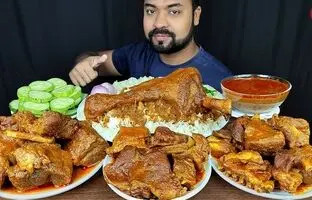 (ویدئو) خوردن متفاوت و دیدنی 5 کیلوگرم چلو گوشت به سبک جوان مشهور بنگلادشی