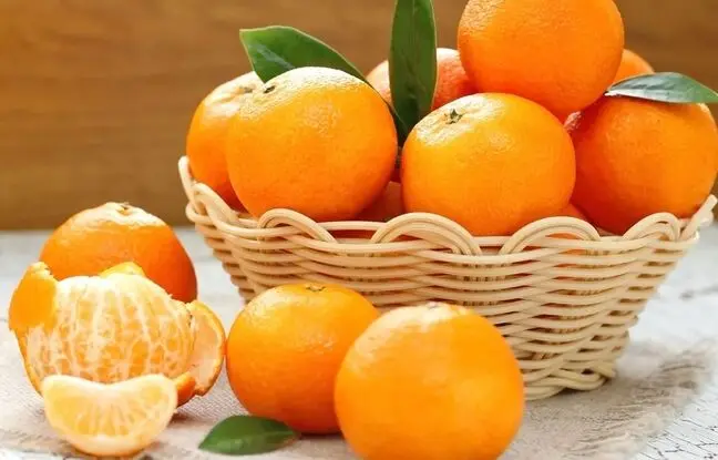 طرز تهیه 6 ماسک زیبایی خانگی با پوست نارنگی که معجزه می کند