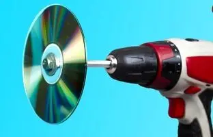 (ویدئو) 8 ایده خلاقانه با سی دی های قدیمی؛ این ترفندها را حتما یاد بگیرید