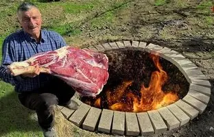 (ویدئو) کباب کردن ران 35 کیلوگرمی گاو در تنور توسط خانواده روستایی آذربایجانی
