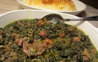 دستور پخت عالی و متفاوت خورش آلو اسفناج