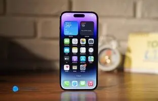 اپل ظاهراً می‌خواهد برای آیفون، مودم 6G اختصاصی توسعه دهد