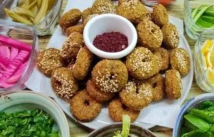 (ویدئو) نحوه طبخ فلافل اصیل با 500 گرم نخود به سبک آشپز مشهور سوری