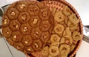 حلوا کنجد؛ یک شیرینی سنتی خراسانی برای شب یلدا